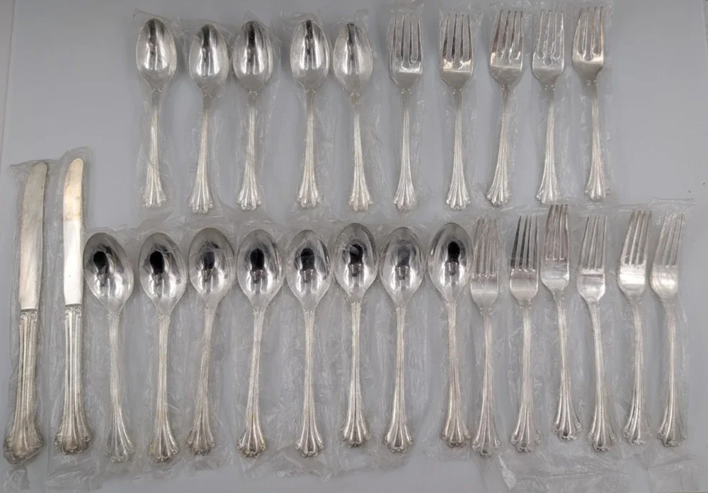 FB Rogers Silverplate Flatware 26 pc American Chippendale fork spoon knife NOS